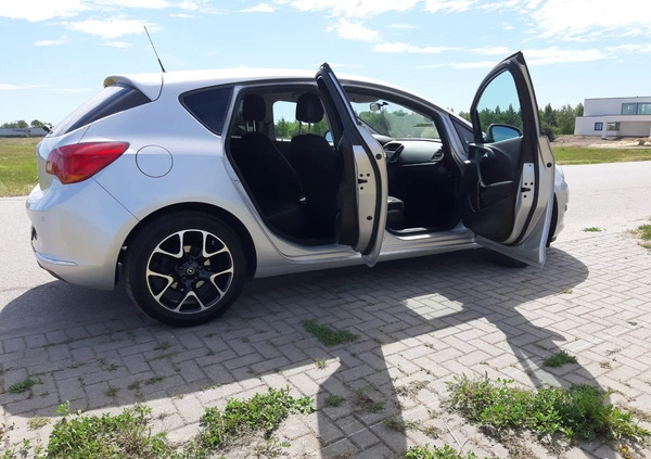 Opel Astra cena 42000 przebieg: 60668, rok produkcji 2015 z Grabów nad Prosną małe 254